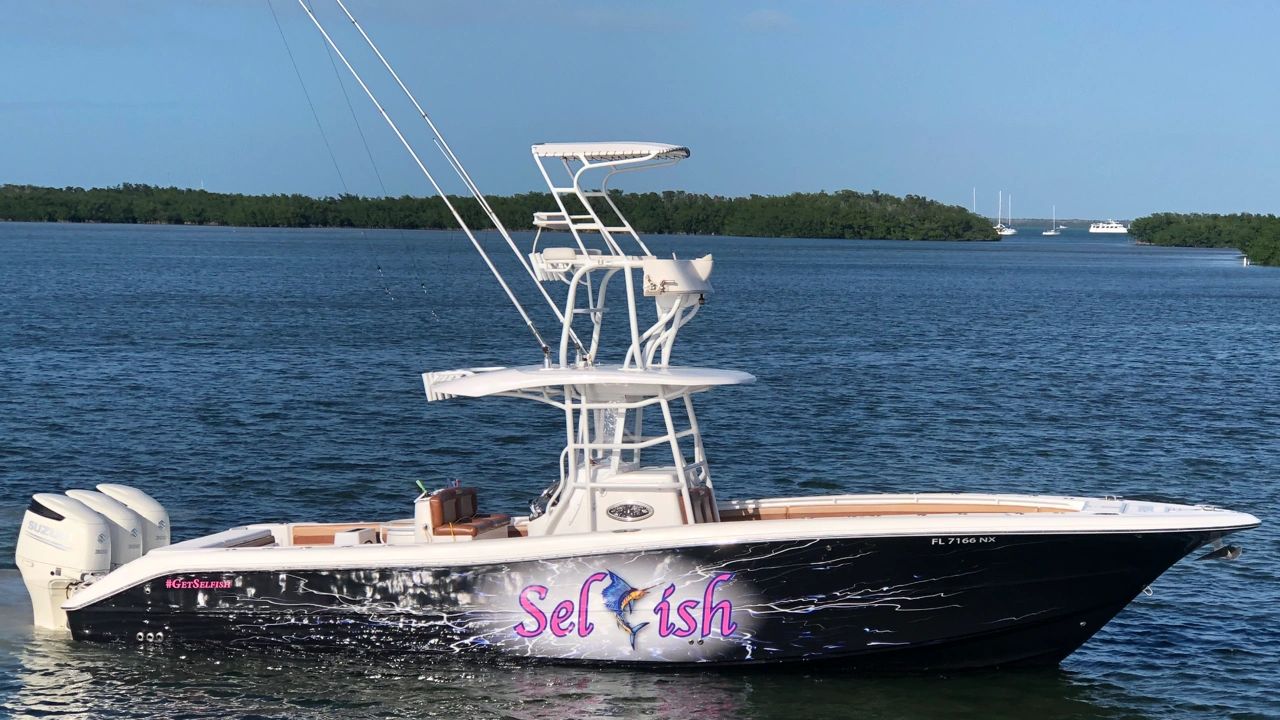 selfish, fishing charter, offshore, boat