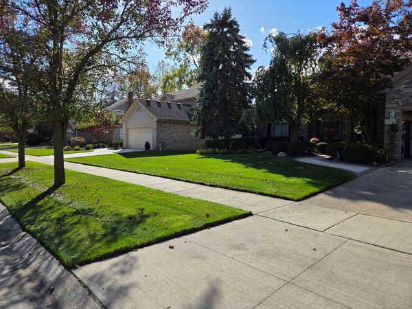 Grass cutting customer in Canton, MI. Lawn Care services. Lawn Mowing and lawn maintenance.