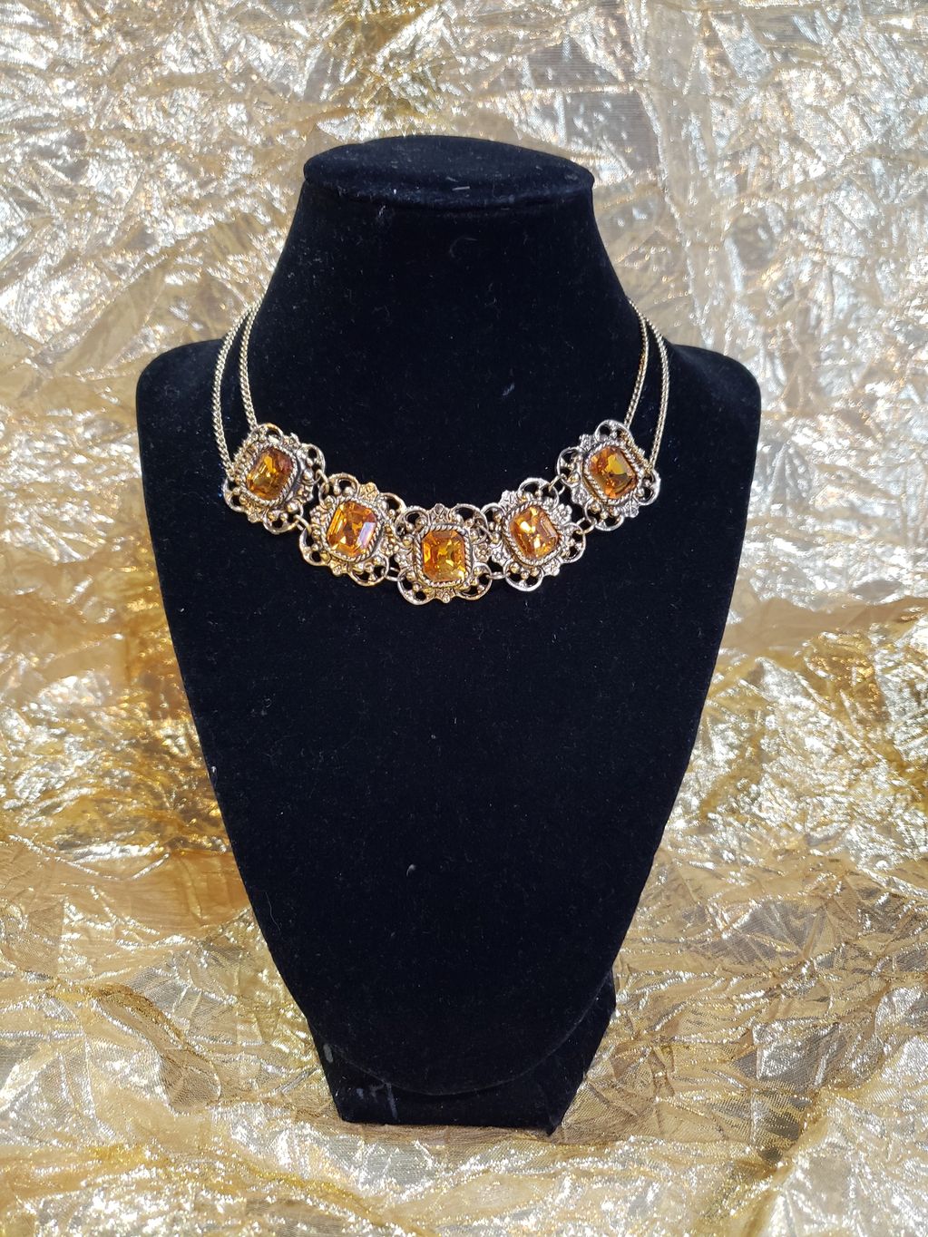 Amber Vintage Choker