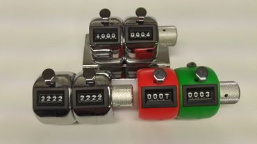 Multi coloured double bank tally counters