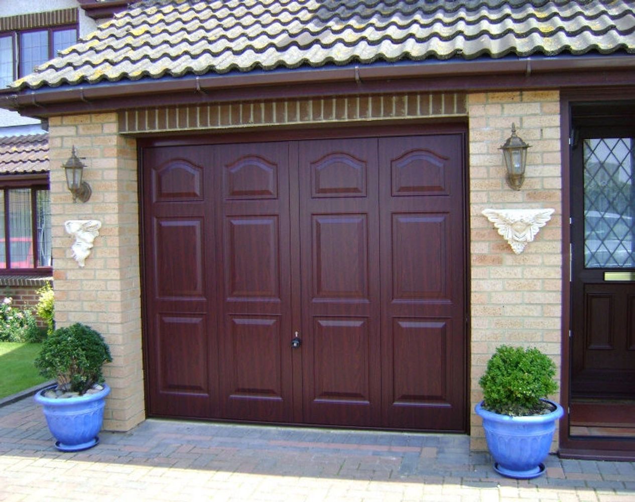 An example of a garage door we fitted in the past.