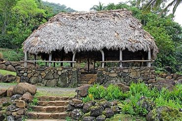 a traditional hawaiian house