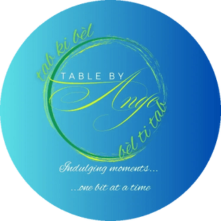Table by Ange