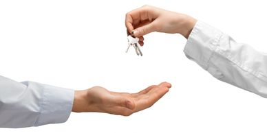 Trusted key holding in Mallorca offers secure storage, logged access, and 24/7 emergency availabilit