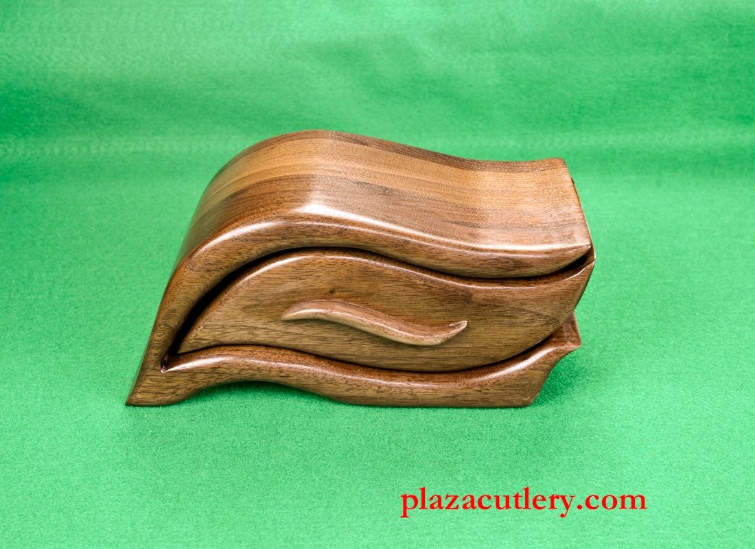 Bandsaw Walnut Leaf Box with Black Interior