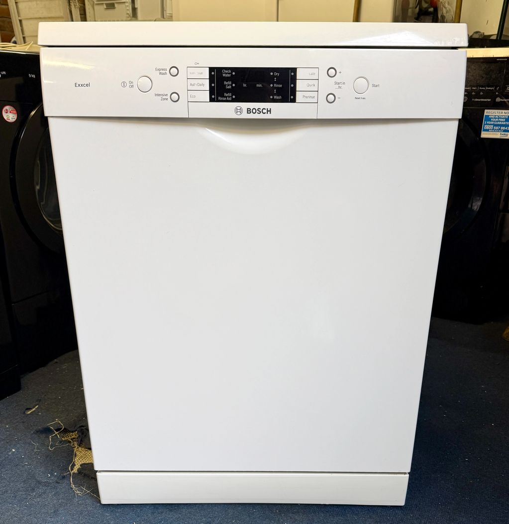 Bosch Full Size Freestanding Dishwasher 