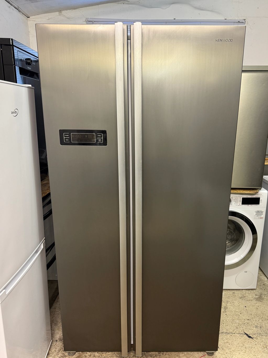 Kenwood American Style Frost Free Fridge/Freezer