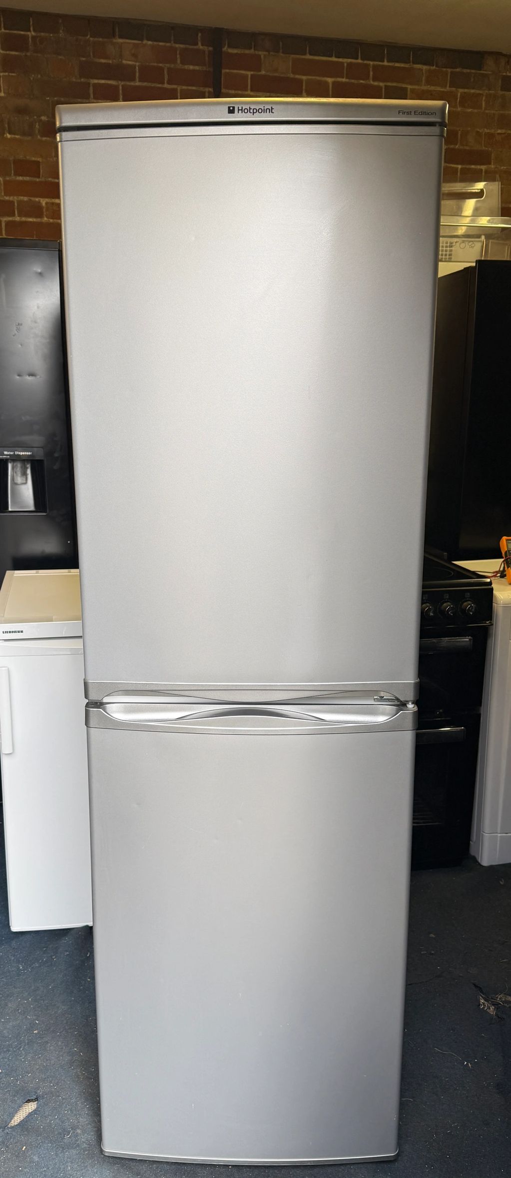 Silver Hotpoint 50/50 Iced Diamond Fridge/Freezer