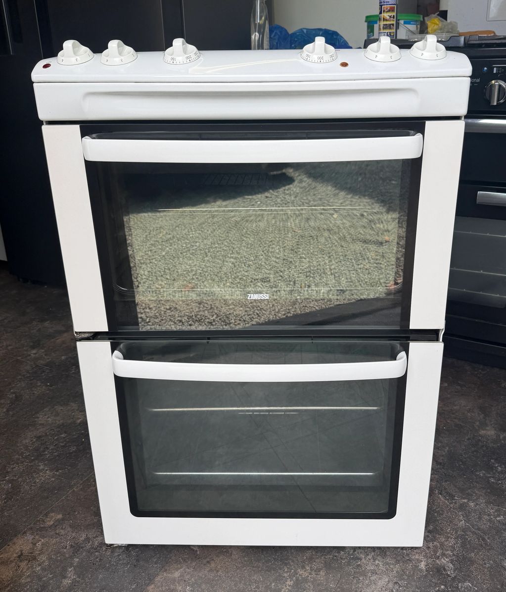 Zanussi 60cm Double Oven Electric Cooker 
