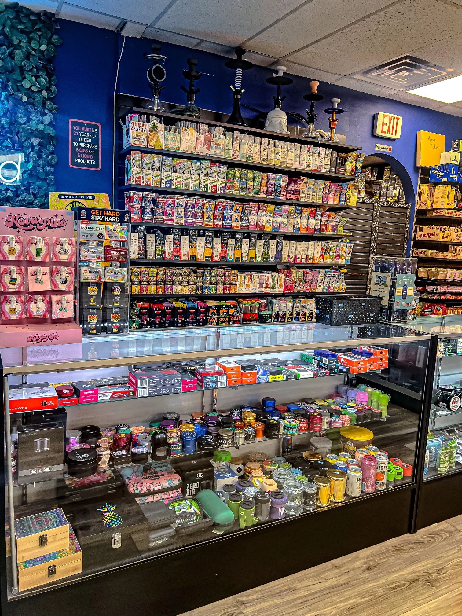 The 9th Cloud Smoke Shop