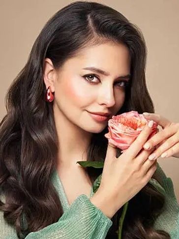 ✨ Casa Maria Gioielli ✨
Timeless Italian-inspired jewelry crafted in fine gold, silver, moissanite &