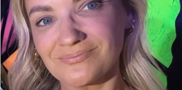 Aysha’s Hair Space at white Cat studio, Rhiwbina, hairstylist, hair extensions 