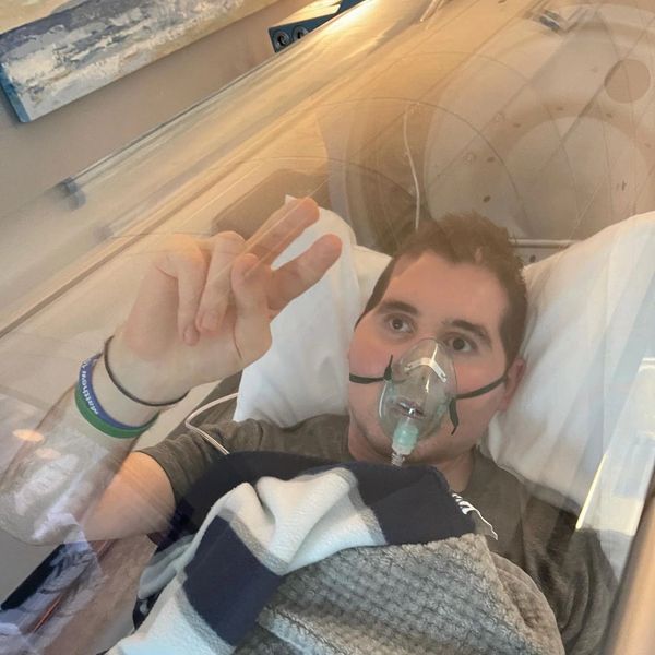 Kyle at the Longevity Center OC in the Hyperbaric Oxygen chamber.