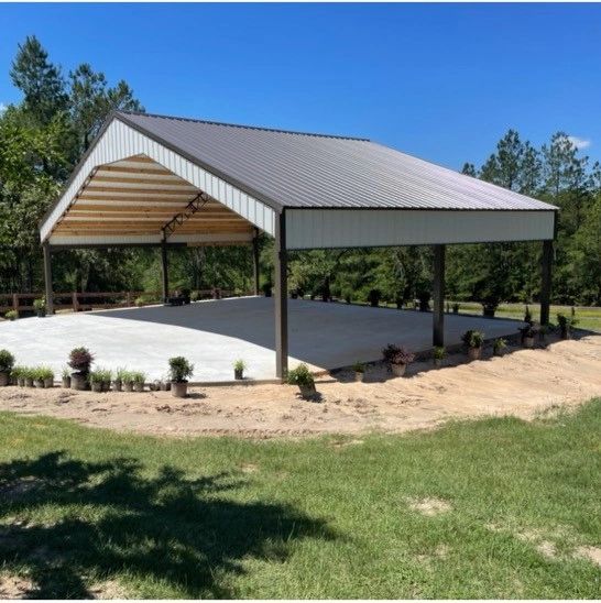 Top Pole Barn Builders | Bo's Barn Building