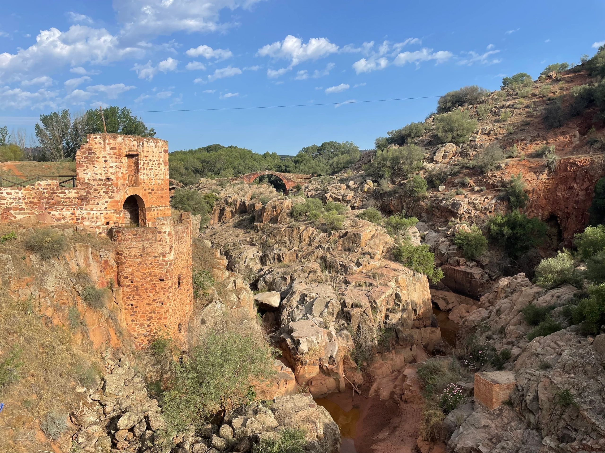 Piélago Vilches Jaén Ruta Castillos Senderismo deporte Cultura  íberos Pueblos Mágicos de España