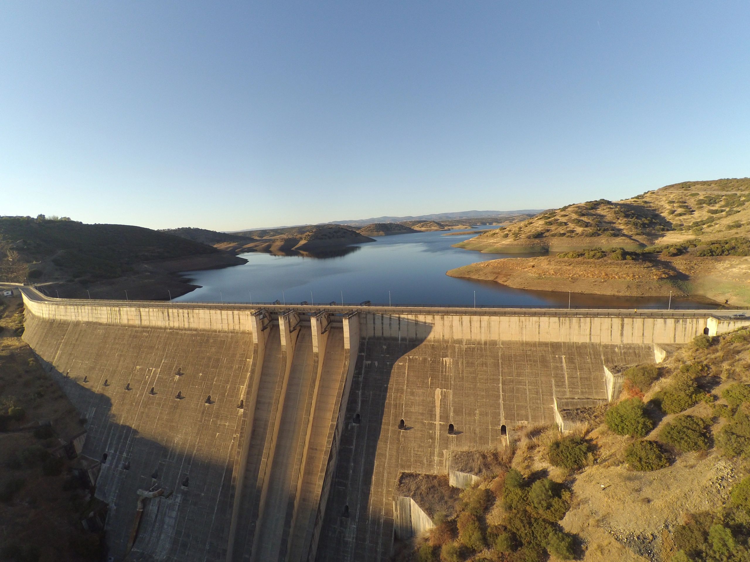 Embalse Fernandina Vilches Jaén Ruta Castillos Senderismo deporte íberos Pueblos Mágicos España