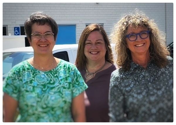 Co-Hosts, Lale Lovell, Heather Kuhar and Mickele Bragg