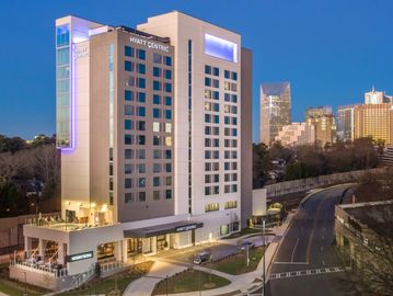 Recurring Day Porter Services at Hyatt Centric Buckhead at Lenox Mall in Atlanta, Georgia
