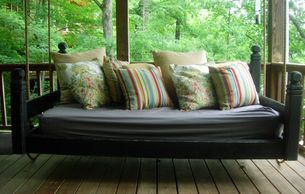 swingbed on screened porch 