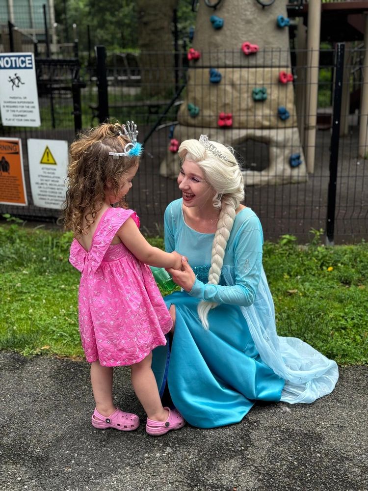 Elsa Princess Impersonator New Jersey Birthday Party