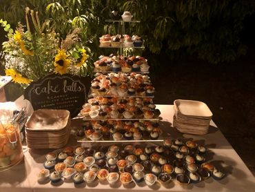 Wedding Cake Ball Display