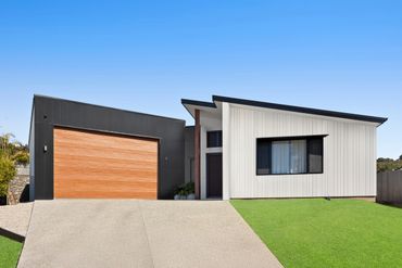 buddina knock down rebuild sunshine coast