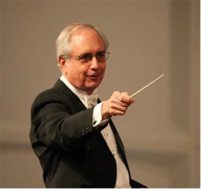 Frank Darmiento conducting