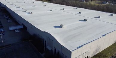 Industrial flat roofing system on a large Central Florida facility
