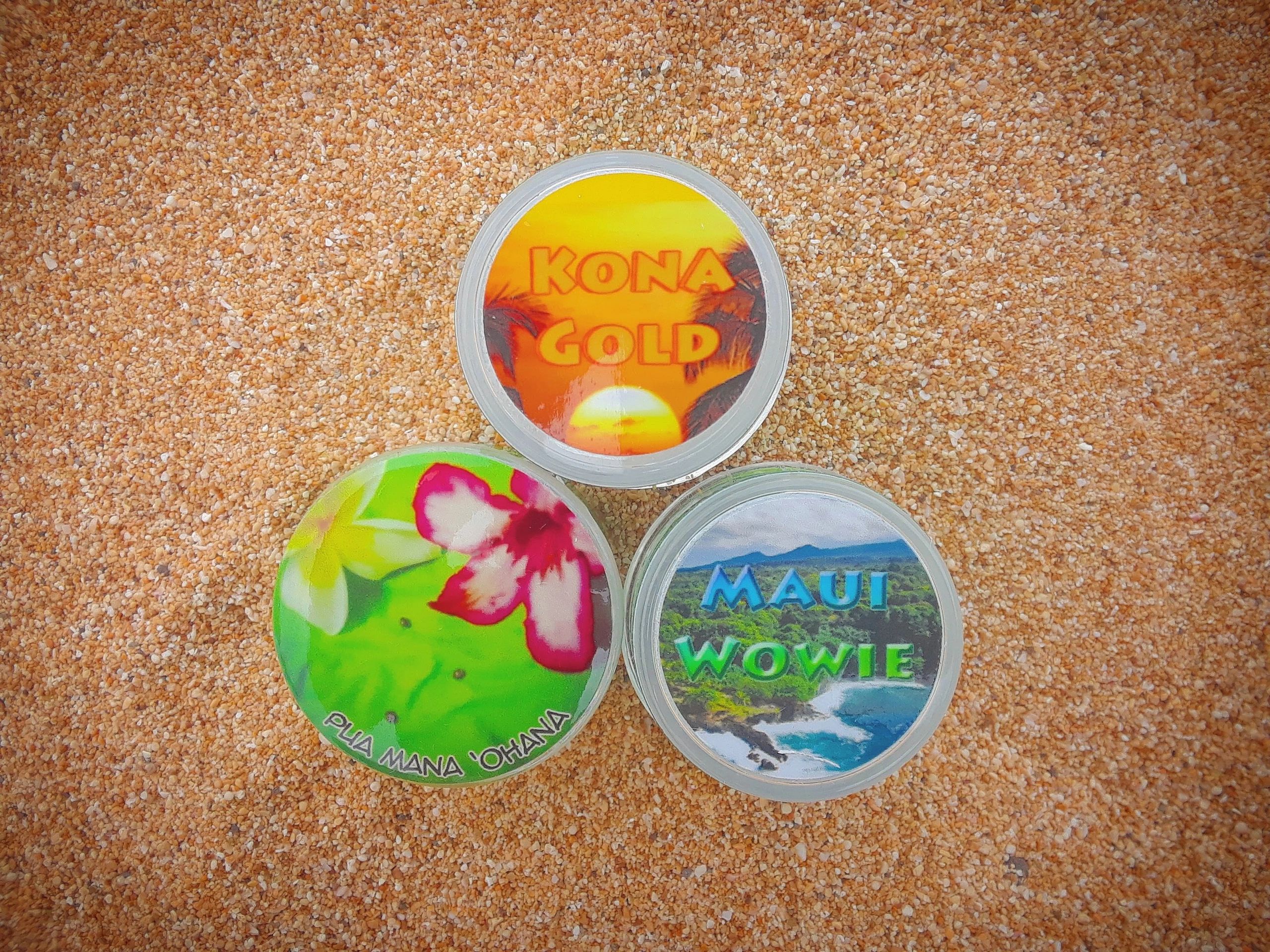 Kona Gold vs. Maui Wowie