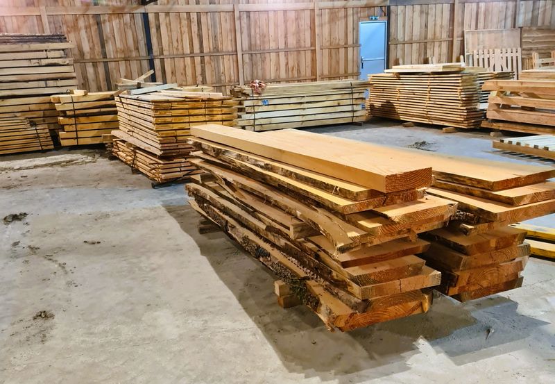 PLANCHES ALIGNEES.jpg
