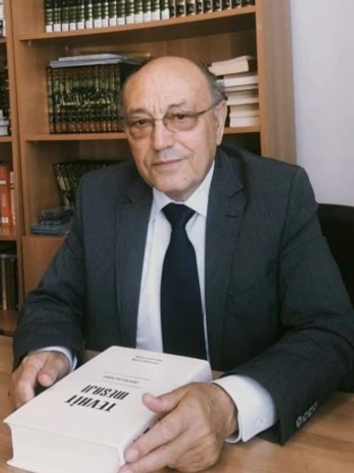 Prof. Dr. Hasan ELİK