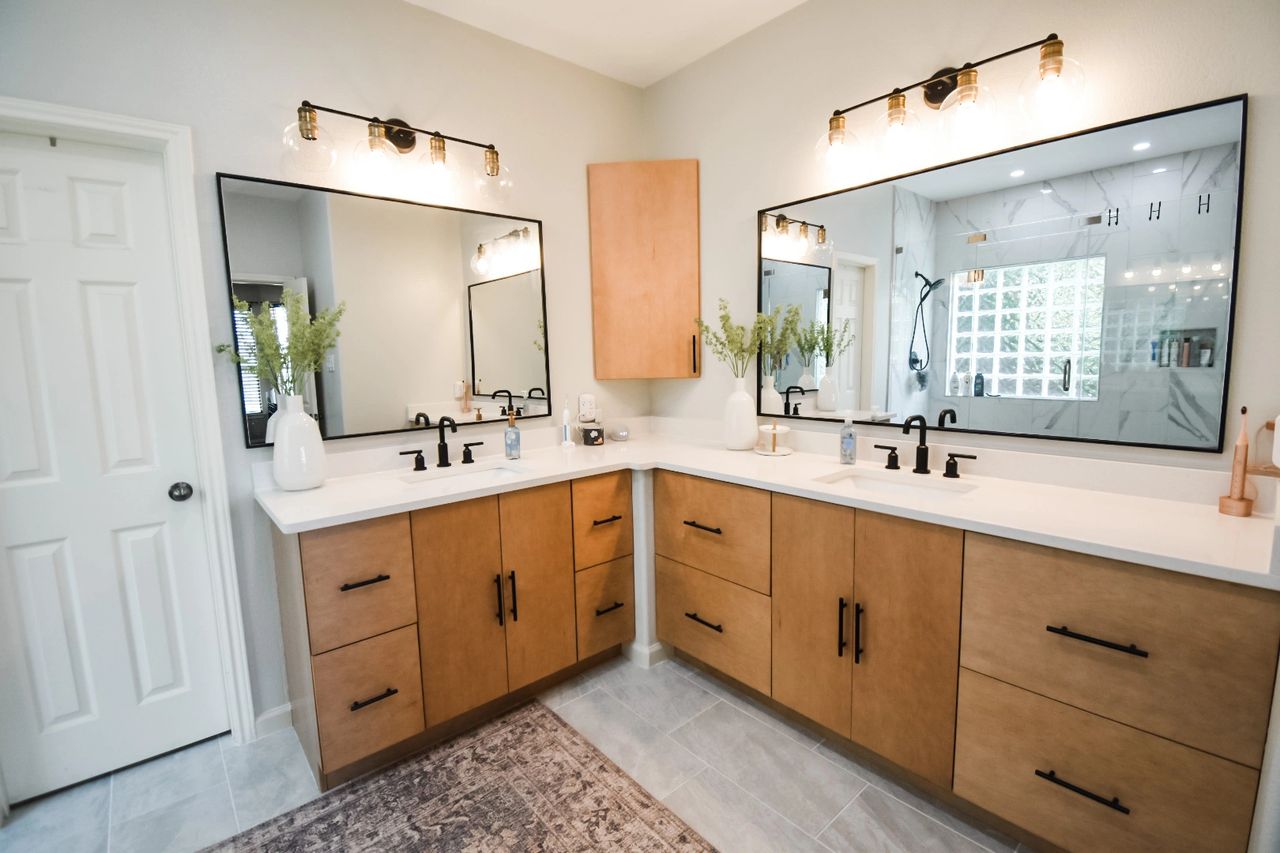 Vanity in Bathroom Remodel, Pro Tech Construction. Austin, Texas
