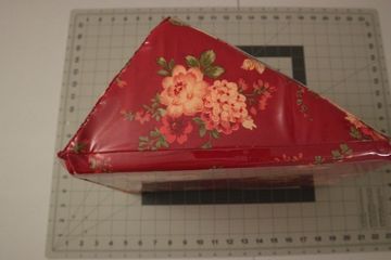 Wedge is encased in clear vinyl so pillow can be sanitized after use. 