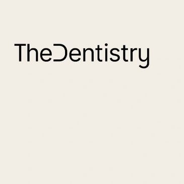 โลโก้คำว่า Dentistry ดีไซน์สื่อถึงฟัน