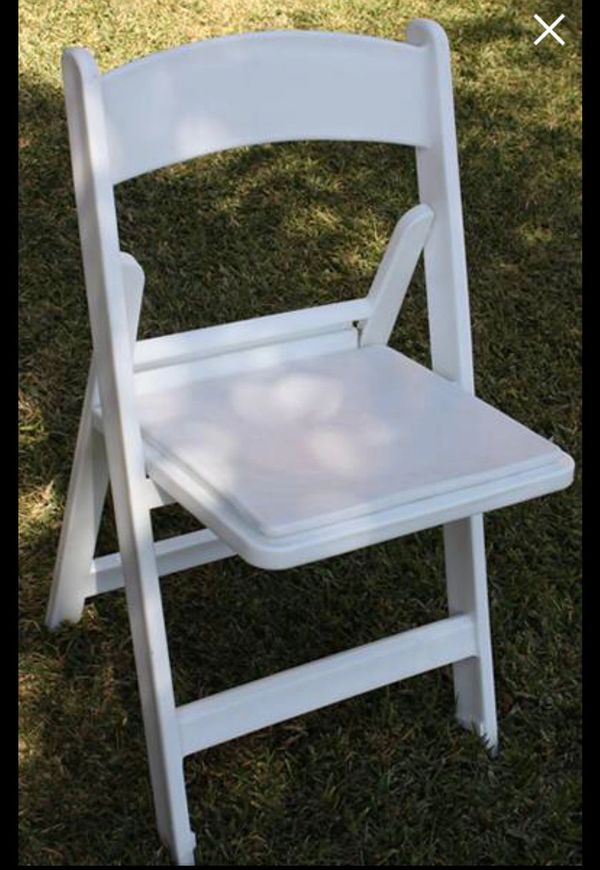 White Avantgarde chair