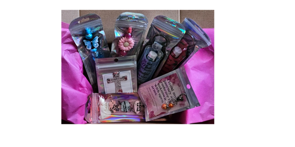 GraceFull Bargains faith box, quarterly Christian gifts, cozy treats, and inspiring surprises!