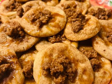 Cinnamon Crumble Cookies