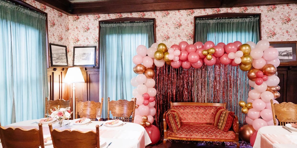 Cedar Gathering Hall provides a venue for Micro-Weddings, Shot-Gun Weddings and Elopements.
