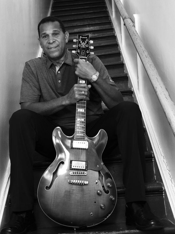 Melvin Taylor on the Stairway To Blues Heaven in the historic Chess Records building.