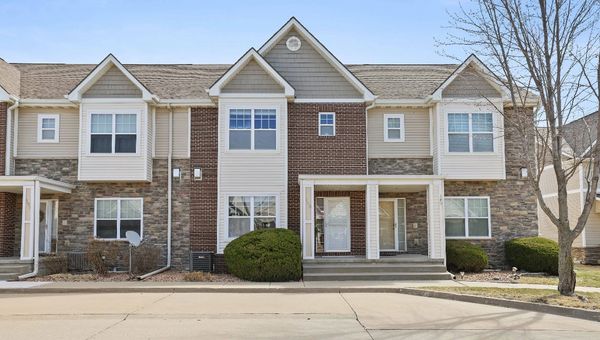 townhome for sale west des moines