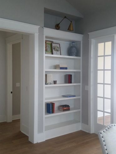 White Built-in Book Shelf
Modern Dining Room, Austin