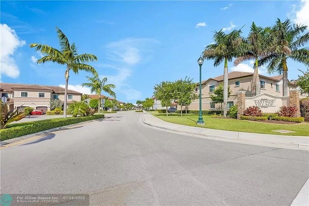 Eastside Village of Oakland Park