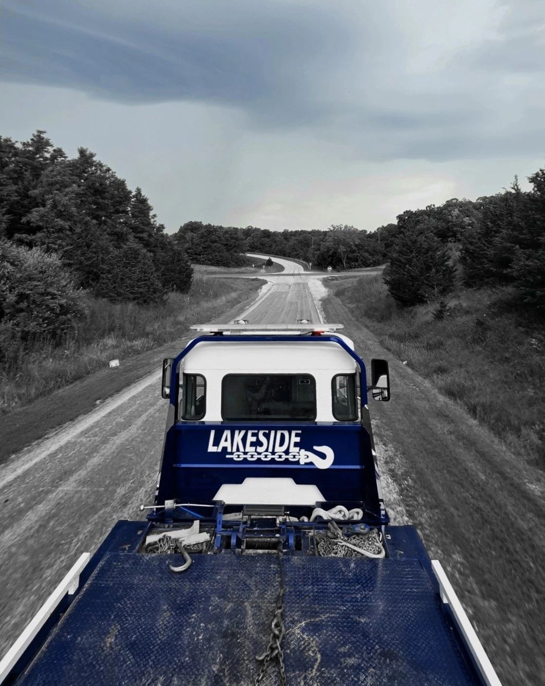 Lakeside Towing & Recovery LLC locations in Memphis & Kirksville logo