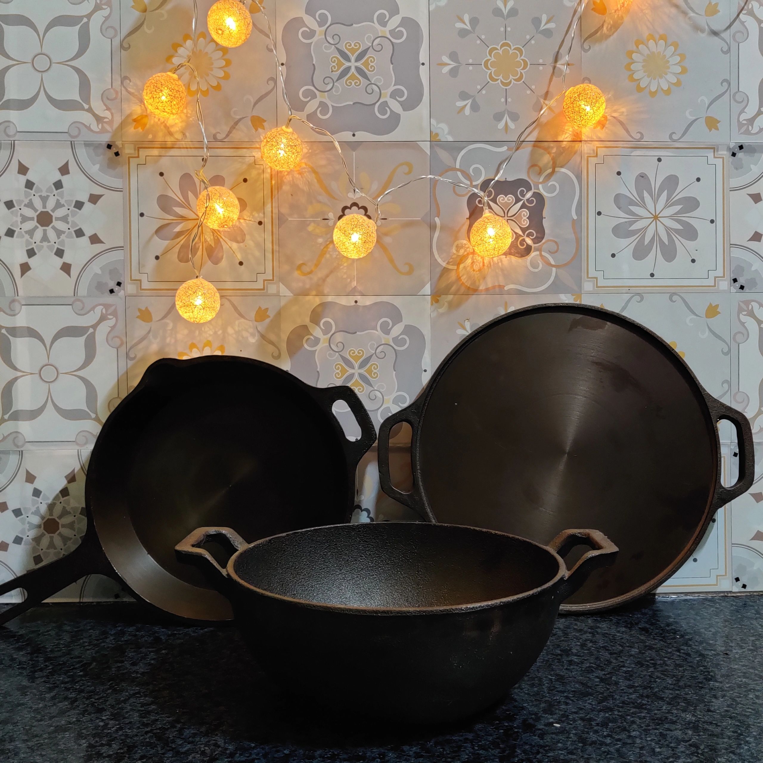 Sai traditionals - CAST IRON SHALLOW KADAI Sai Traditionals Cast Iron  seasoned Special Fine Finish shallow kadai is seasoned by traditional  method. Its sustainable, nourishing and multi-purpose wonder. Cast iron  kadai by