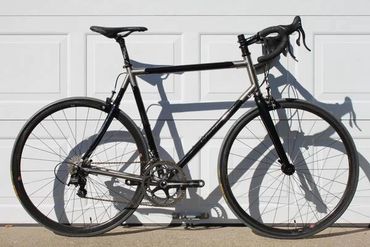 INDEPENDENT FABRICATION XS RESTOMOD
BUILD: CAMPY SUPER RECORD 11
WEIGHT: 15.62 POUNDS 