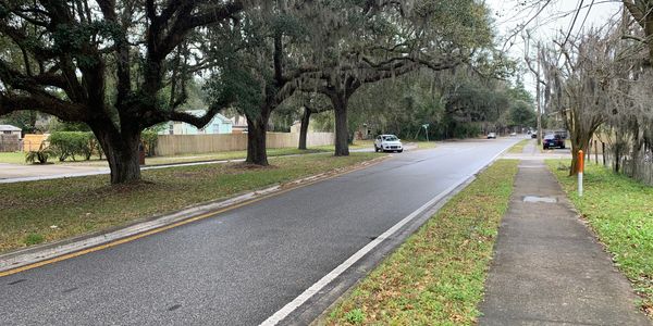 Jacksonville neighborhood road