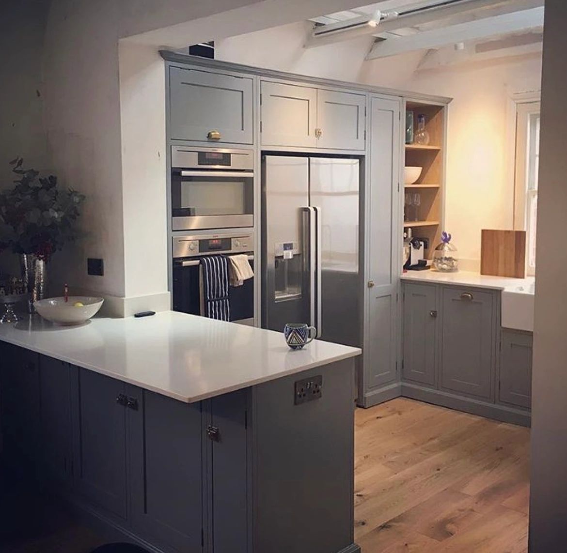 Maker, Handmade Kitchen Units, Bespoke Kitchens Surrey Hills , England