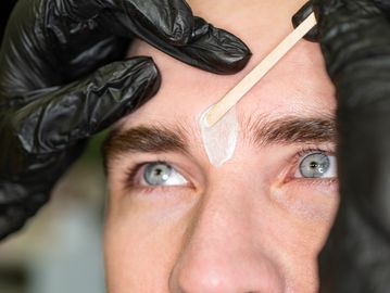 men's brow wax