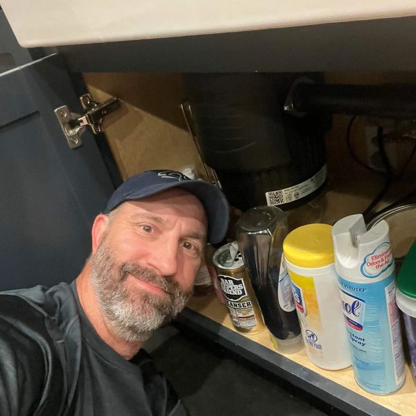 Garbage disposal repair and replacement — The Woodlands, TX