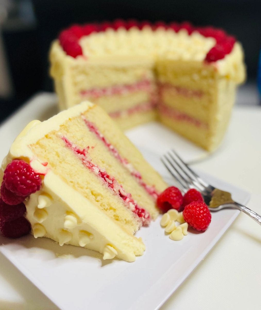 White Chocolate Raspberry Cake with White Chocolate Ganache and White